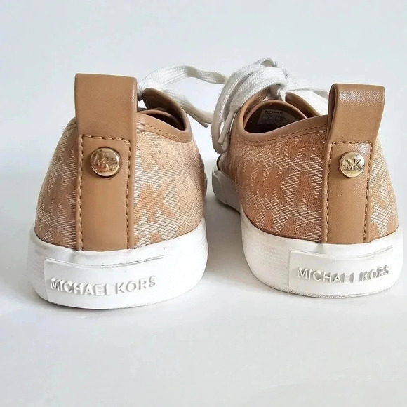 Michael kors Ashanti Tan canvas logo sneakers  girl's Size 4 youth shoes - Picture 6 of 12
